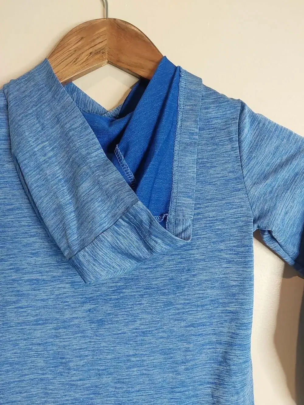 Nike Dri-FIT Blue Youth Boys Size 5 Pullover Long Sleeve Hoodie Sweatshirt